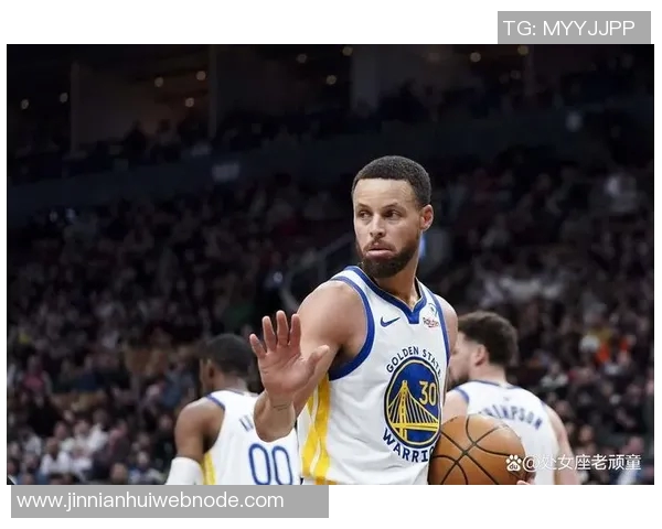 库里三分神话再续生涯单场9三分次数超越众星总和两次