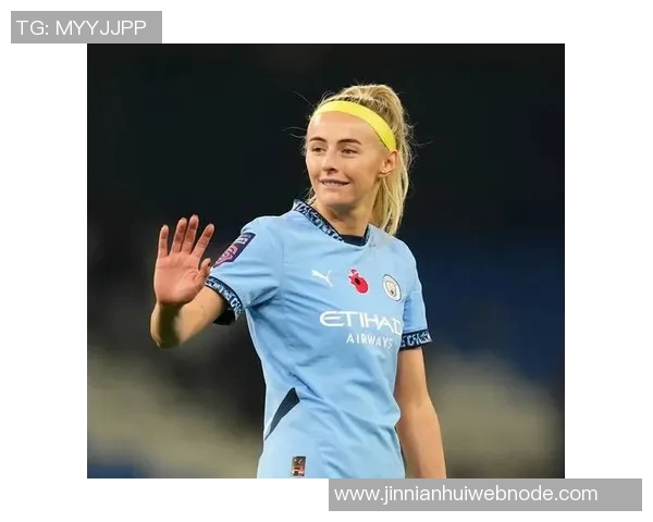 曼城女足前锋前女友年仅27岁不幸车祸身亡未系安全带引发关注