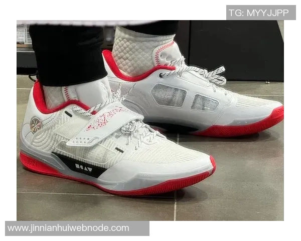 叶戈尔杰明正式宣布加盟韦德之道成为新一代国产代言人